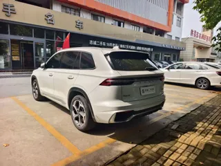 Geely Xingyue L 2025 купить из Китая, цена 3 065 000 ₽ — Suifenhe Auto