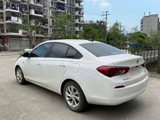 Buick Excelle 2018 купить из Китая, цена 947 000 ₽ — Suifenhe Auto