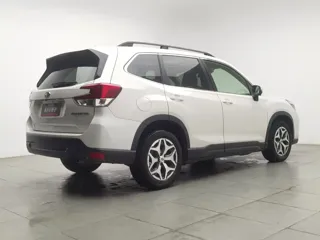 Subaru Forester 2021 купить из Китая, цена 2 437 000 ₽ — Suifenhe Auto