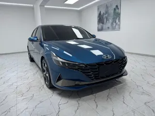 Hyundai Elantra 2023 купить из Китая, цена 1 504 000 ₽ — Suifenhe Auto