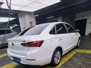 Buick Excelle GT 2021 купить из Китая, цена 1 260 000 ₽ — Suifenhe Auto
