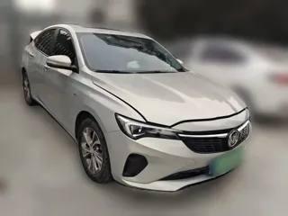 Buick Verano 2024 купить из Китая, цена 2 433 000 ₽ — Suifenhe Auto