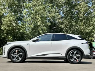 Deepal S07 2026 купить из Китая, цена 4 256 000 ₽ — Suifenhe Auto