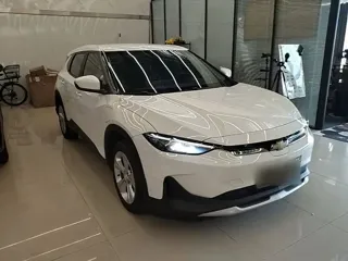 Chevrolet Menlo 2023 купить из Китая, цена 3 114 000 ₽ — Suifenhe Auto