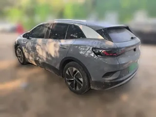 Volkswagen ID.4 CROZZ 2024 купить из Китая, цена 2 210 000 ₽ — Suifenhe Auto