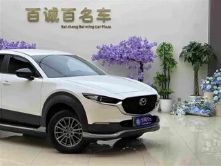 Mazda CX-30 EV 2023 купить из Китая, цена 3 268 000 ₽ — Suifenhe Auto