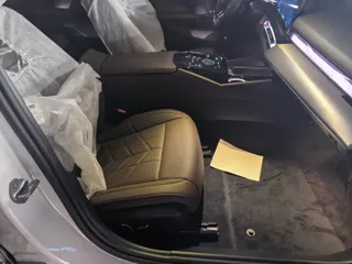 BMW 5 Series 2026 купить из Китая, цена 7 100 000 ₽ — Suifenhe Auto