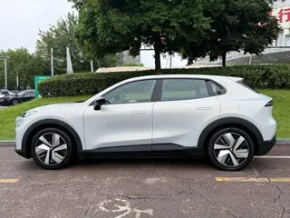 Deepal S05 2024 купить из Китая, цена 3 389 000 ₽ — Suifenhe Auto