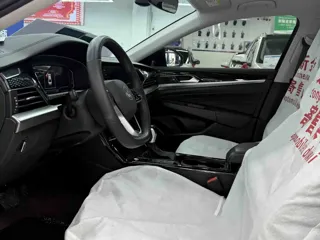 Volkswagen Passat 2024 купить из Китая, цена 3 968 000 ₽ — Suifenhe Auto