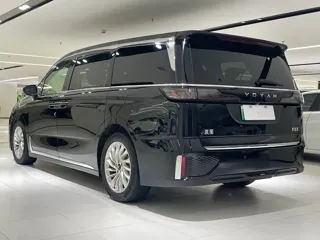 Voyah Dreamer 2024 купить из Китая, цена 5 304 000 ₽ — Suifenhe Auto