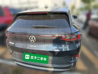 Volkswagen ID.4 CROZZ 2023 купить из Китая, цена 2 045 000 ₽ — Suifenhe Auto