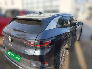Volkswagen ID.4 CROZZ 2023 купить из Китая, цена 2 045 000 ₽ — Suifenhe Auto
