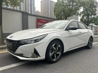 Hyundai Elantra 2021 купить из Китая, цена 1 235 000 ₽ — Suifenhe Auto
