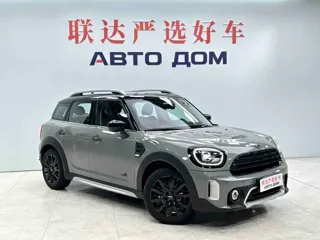 MINI COUNTRYMAN 2023 купить из Китая, цена 3 102 000 ₽ — Suifenhe Auto