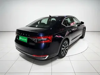 Skoda Superb 2024 купить из Китая, цена 2 596 000 ₽ — Suifenhe Auto