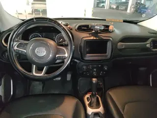 Jeep Renegade 2018 купить из Китая, цена 1 084 000 ₽ — Suifenhe Auto