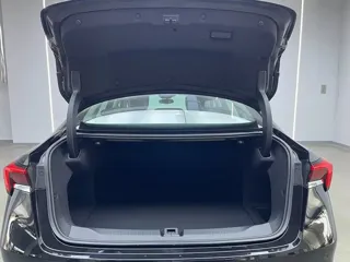 Buick LaCrosse 2025 купить из Китая, цена 4 093 000 ₽ — Suifenhe Auto