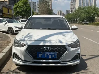 Hyundai Elantra Yuedong 2020 купить из Китая, цена 1 320 000 ₽ — Suifenhe Auto