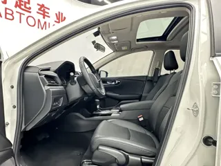 Honda Envix 2023 купить из Китая, цена 1 391 000 ₽ — Suifenhe Auto