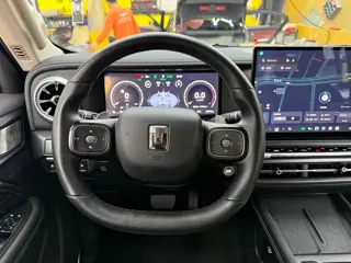 Tank 300 2025 купить из Китая, цена 5 457 000 ₽ — Suifenhe Auto