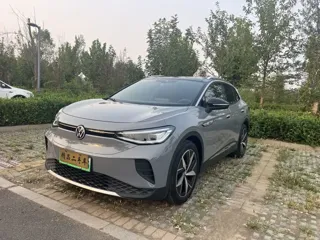 Volkswagen ID.4 CROZZ 2023 купить из Китая, цена 4 015 000 ₽ — Suifenhe Auto