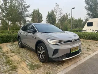 Volkswagen ID.4 CROZZ 2023 купить из Китая, цена 4 015 000 ₽ — Suifenhe Auto