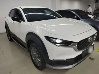Mazda CX-30 EV 2023 купить из Китая, цена 3 341 000 ₽ — Suifenhe Auto