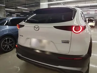 Mazda CX-30 EV 2023 купить из Китая, цена 3 341 000 ₽ — Suifenhe Auto
