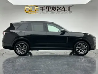 Lynk & Co 09 EM-P 2025 купить из Китая, цена 6 062 000 ₽ — Suifenhe Auto