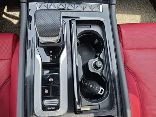 Hongqi H6 2025 купить из Китая, цена 3 358 000 ₽ — Suifenhe Auto