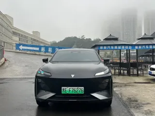 Deepal S07 2025 купить из Китая, цена 3 457 000 ₽ — Suifenhe Auto
