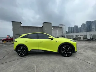 Deepal S07 2024 купить из Китая, цена 3 329 000 ₽ — Suifenhe Auto