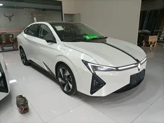 Lingxi L 2026 купить из Китая, цена 2 908 000 ₽ — Suifenhe Auto