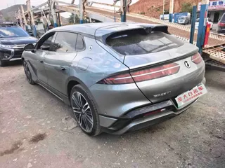 Denza Z9 2024 купить из Китая, цена 7 878 000 ₽ — Suifenhe Auto