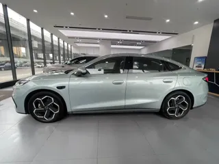 BYD Seal 06 2025 купить из Китая, цена 3 019 000 ₽ — Suifenhe Auto
