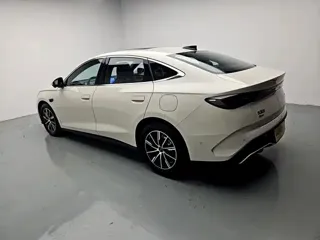 BYD Seal 06 2025 купить из Китая, цена 2 686 000 ₽ — Suifenhe Auto