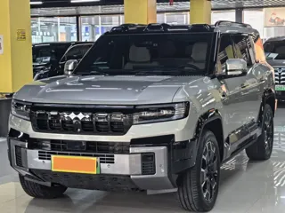 Fangchengbao Bao 8 2024 купить из Китая, цена 9 155 000 ₽ — Suifenhe Auto