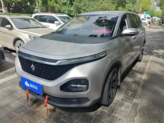 Baojun RM-5 2020 купить из Китая, цена 1 165 000 ₽ — Suifenhe Auto