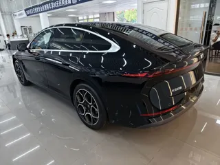 Changan Qiyuan A07 2026 купить из Китая, цена 4 328 000 ₽ — Suifenhe Auto