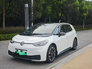Volkswagen ID.3 2024 купить из Китая, цена 1 474 000 ₽ — Suifenhe Auto