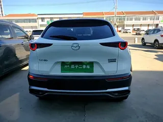 Mazda CX-30 EV 2023 купить из Китая, цена 3 289 000 ₽ — Suifenhe Auto