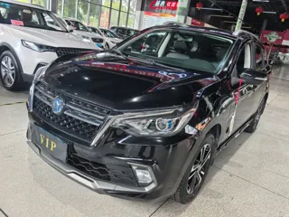 Venucia T70 2018 купить из Китая, цена 1 541 000 ₽ — Suifenhe Auto