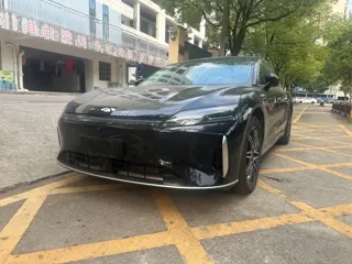 Chery Fengyun A9L 2025 купить из Китая, цена 3 028 000 ₽ — Suifenhe Auto