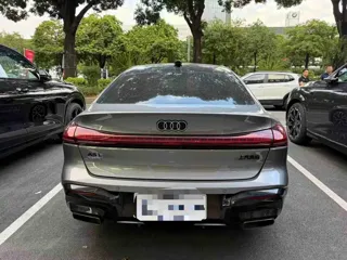 Audi A5L Sportback 2025 купить из Китая, цена 6 099 000 ₽ — Suifenhe Auto