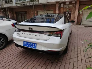 Hyundai Elantra 2023 купить из Китая, цена 1 701 000 ₽ — Suifenhe Auto