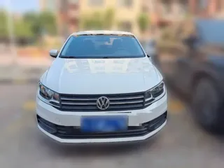 Volkswagen Santana 2021 купить из Китая, цена 1 226 000 ₽ — Suifenhe Auto