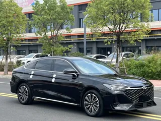 Chery Fengyun A8 2024 купить из Китая, цена 2 673 000 ₽ — Suifenhe Auto