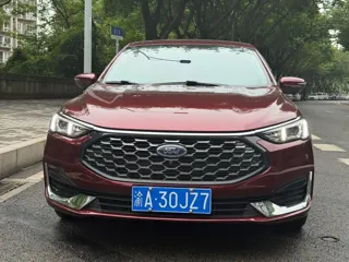 Ford Escort 2021 купить из Китая, цена 1 287 000 ₽ — Suifenhe Auto