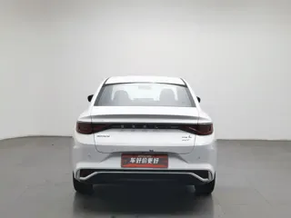 Geely L HiP 2024 купить из Китая, цена 3 157 000 ₽ — Suifenhe Auto