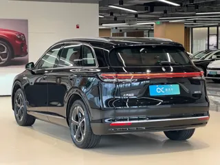 Shangjie H5 2025 купить из Китая, цена 3 780 000 ₽ — Suifenhe Auto